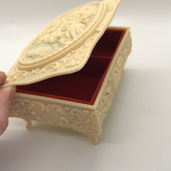 Vintage Victorian Revival Jewelry Box
